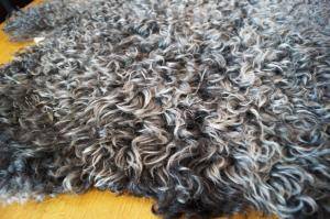 Saueskinn - Gotland - decorative-carpet-natural-carpet