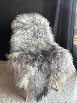 Saueskinn - Melerade - grey-melerade-adam-leather