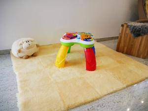 Saueskinn - Relugan - healing-sheepskin-reulgan