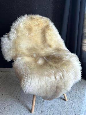 Saueskinn - Melerade - merade-eco-sheepskins-tannery-adam-leather