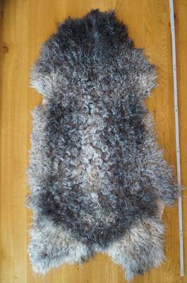 Saueskinn - Gotland - pleasant-sheepskin-adam-leather