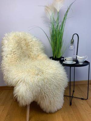 Saueskinn - Svenske - white-milk-swedish-sheepskins-adam-leather