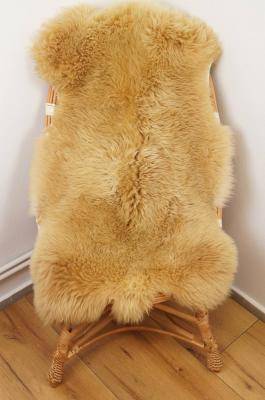 Saueskinn - Meliert  Toffee - Coburg revsauen - wonderful-meliert-toffee-sheepskin