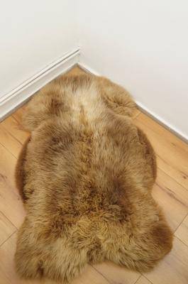 Saueskinn - Spelsau - wonderful-spelsau-sheepskin