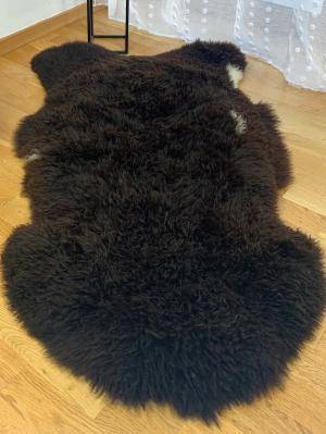 Saueskinn -  Saueskinn - melerade-black-sheepskin-adam-leather