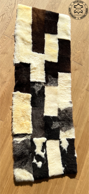 Saueskinn - Lappeteppe av saueskinn - sheepskinpatchworkrug1