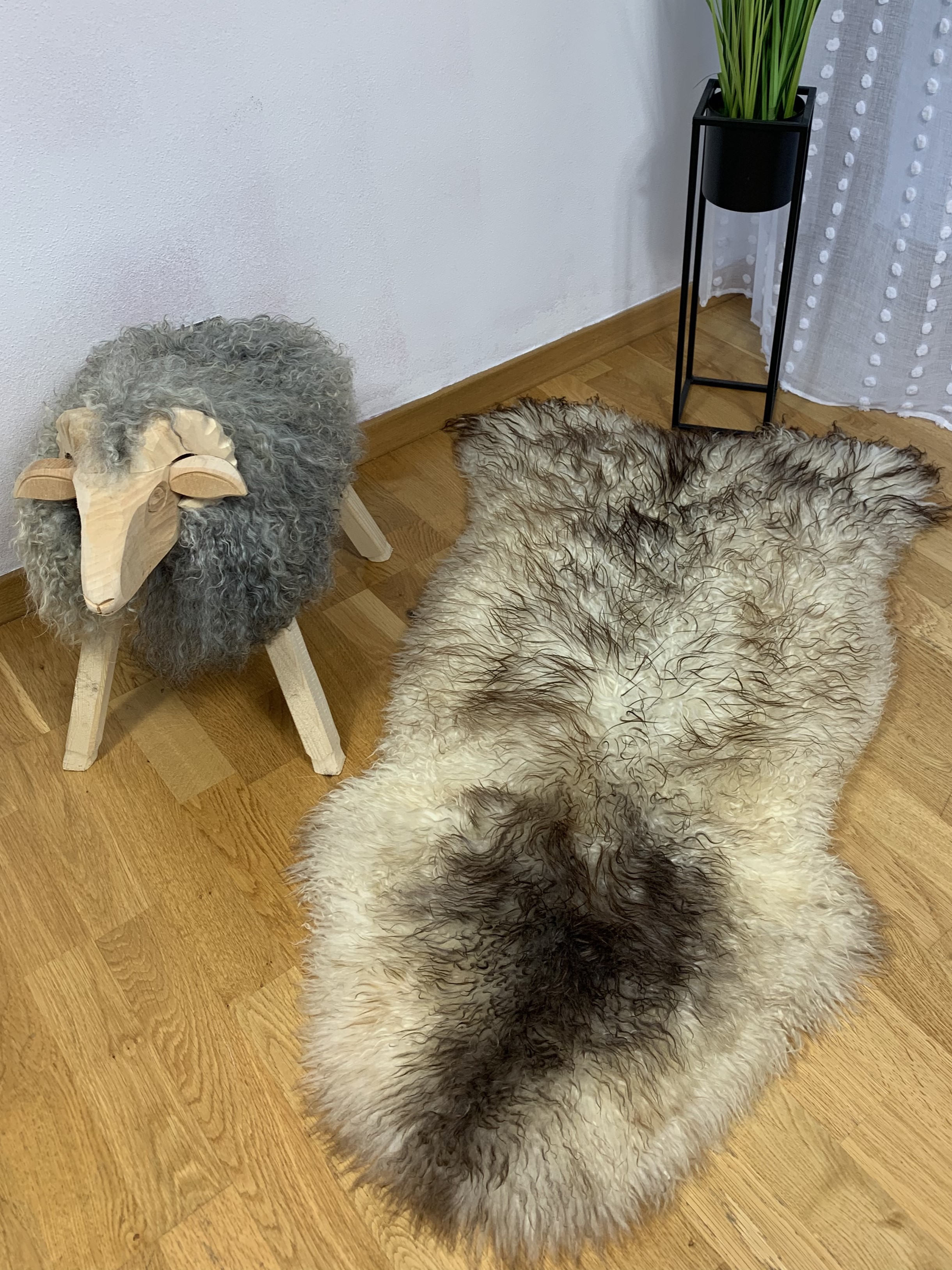 Saueskinn -  Saueskinn - swedish-sheepskin-adam-leather