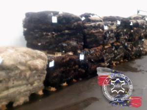 Saueskinn - Rå huder, saltet saueskinn - raw-hides-sheep-sheepskins-adamleather