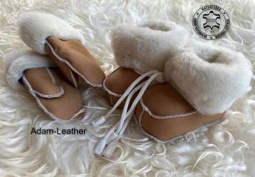 Saueskinn - Nedgravde saueskinntøfler og hansker fra Adam Leather 
