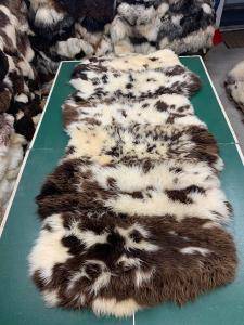 Saueskinn - Fluffy saueskinn tepper!