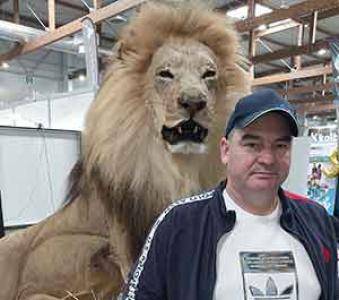Saueskinn - Hunt Expo jaktmesse og flere samarbeid, inkludert med taxidermy_wneczak