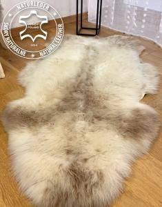 Saueskinn - Ytterligere fordeler med naturlig saueskinn Adam Leather
