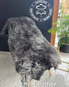 Saueskinn - Helt ny! Heidschnucke saueskinn i en unik grå farge!